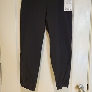 Brand New Lululemon Adapted State High-Rise Cropped Jogger 23" - Black